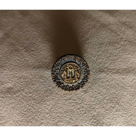 Two Elk heads or swans when flipped geometric button antique some kind of Crest - Picture 4 of 5